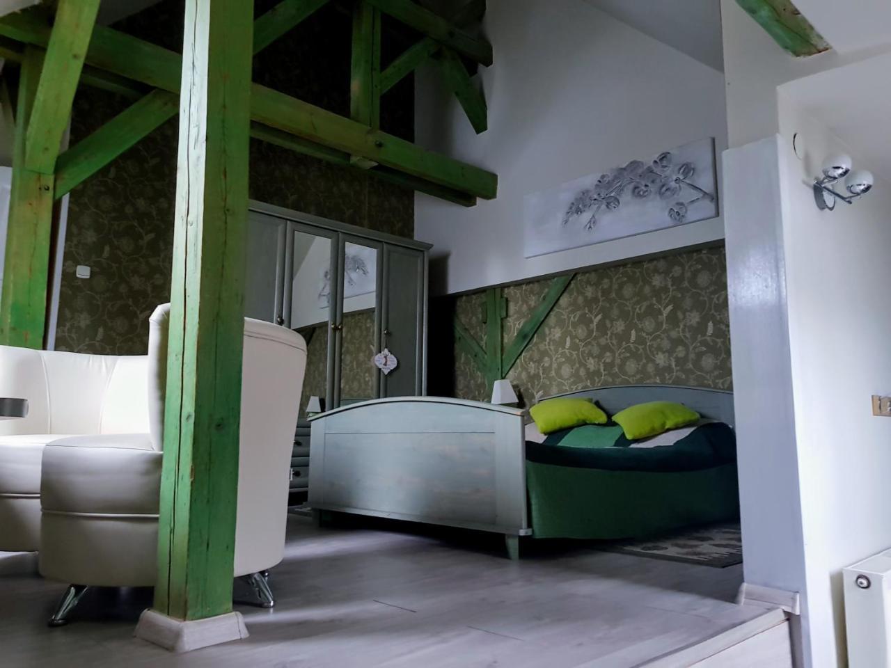 Hotel Pod Zamkiem Olsztyn  Exterior foto